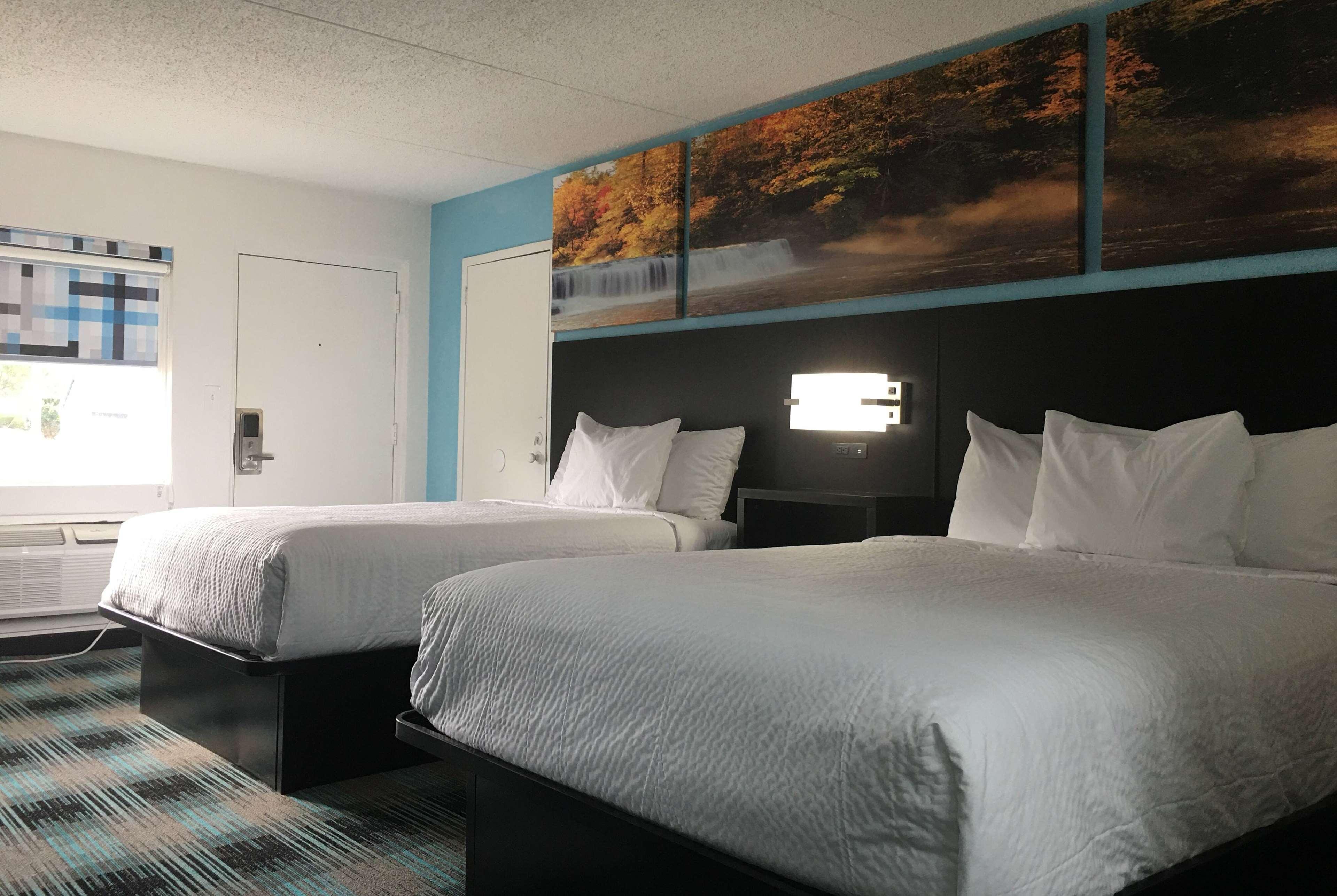 Days Inn By Wyndham Calhoun Ga I-75 And Us-41 Εξωτερικό φωτογραφία